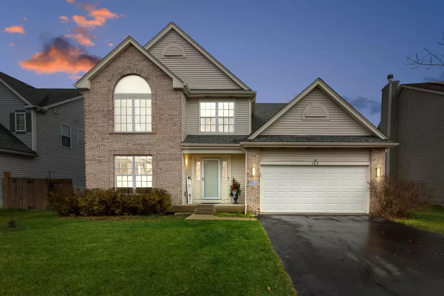 105 N Inverness CT, Round Lake, IL 60073