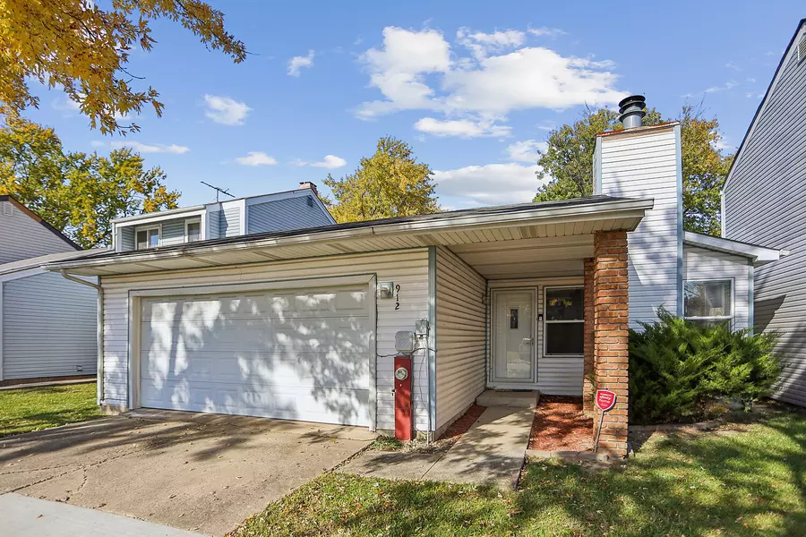 912 Cordoba CT, University Park, IL 60466