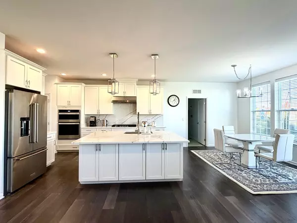 Elgin, IL 60124,3660 Thornhill DR