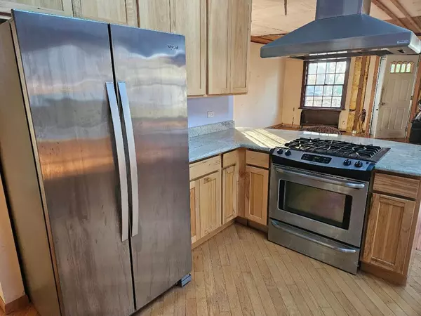 Mchenry, IL 60051,514 Mineral Springs DR