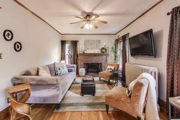 Oak Park, IL 60302,253 Ontario ST