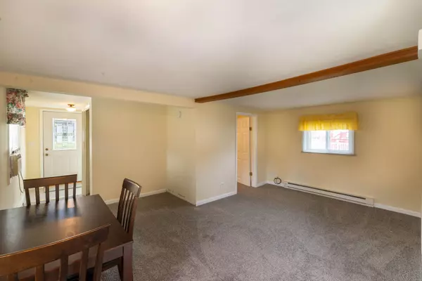 Zion, IL 60099,2031 Gilboa AVE