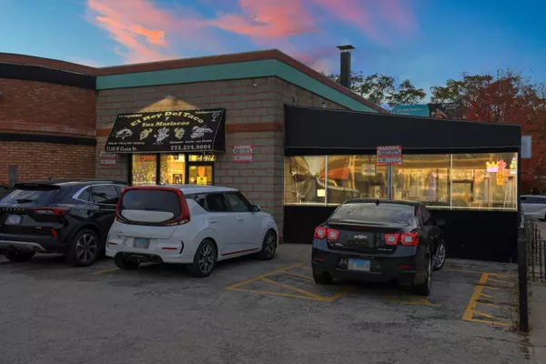 Chicago, IL 60626,7138 N Clark ST