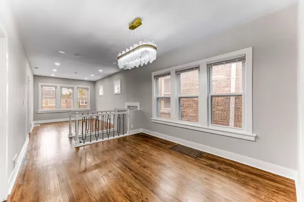 Chicago, IL 60629,5544 S California AVE