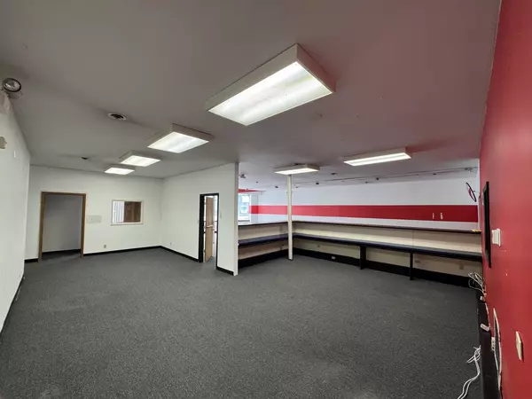 Summit, IL 60501,6244 S Archer RD