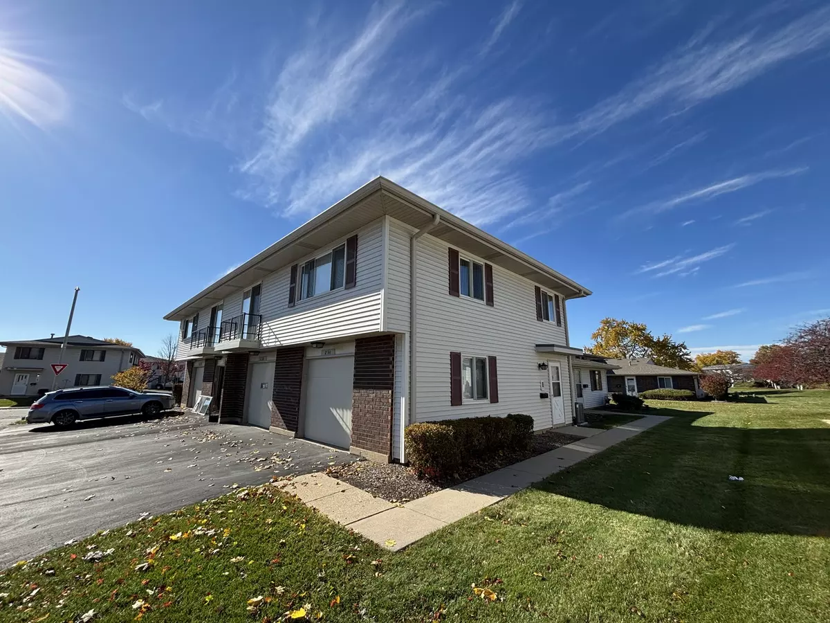 Schaumburg, IL 60194,234 Whidah CT #234