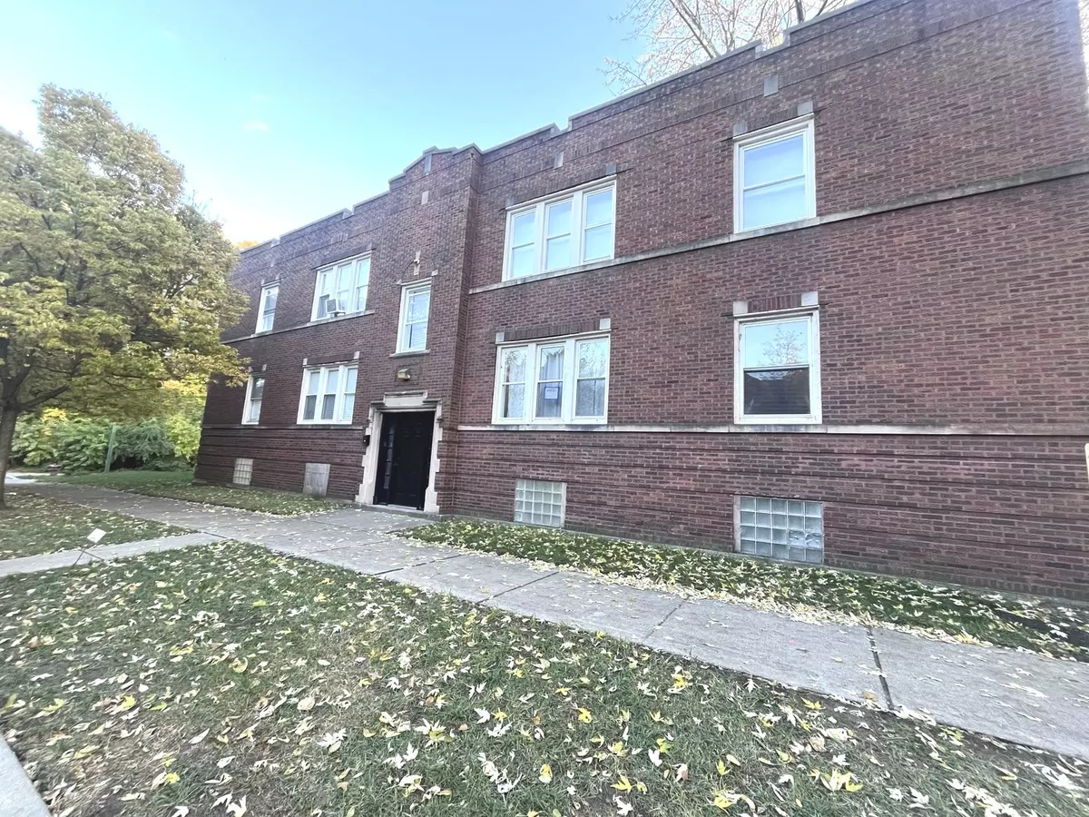 Chicago, IL 60620,517 W 75th ST