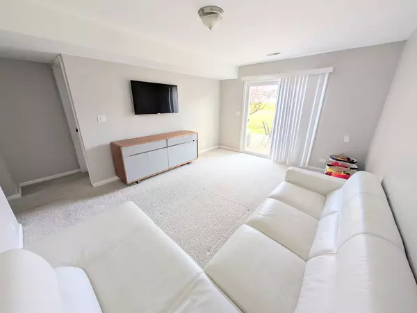 Winfield, IL 60190,27W210 Providence LN