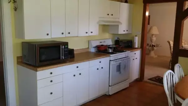 Hoffman Estates, IL 60169,1440 Gentry RD