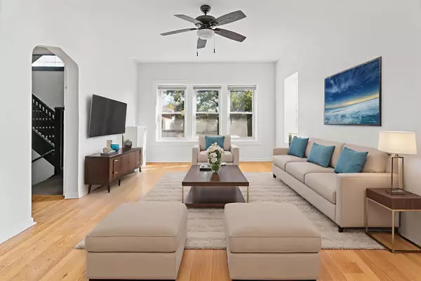 Chicago, IL 60628,10342 S Calumet AVE #2