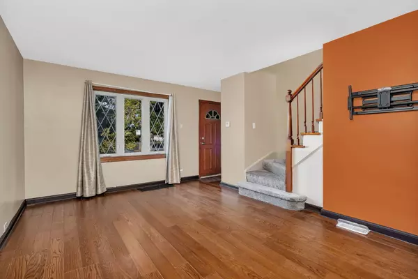 Chicago, IL 60638,6403 S Lorel AVE