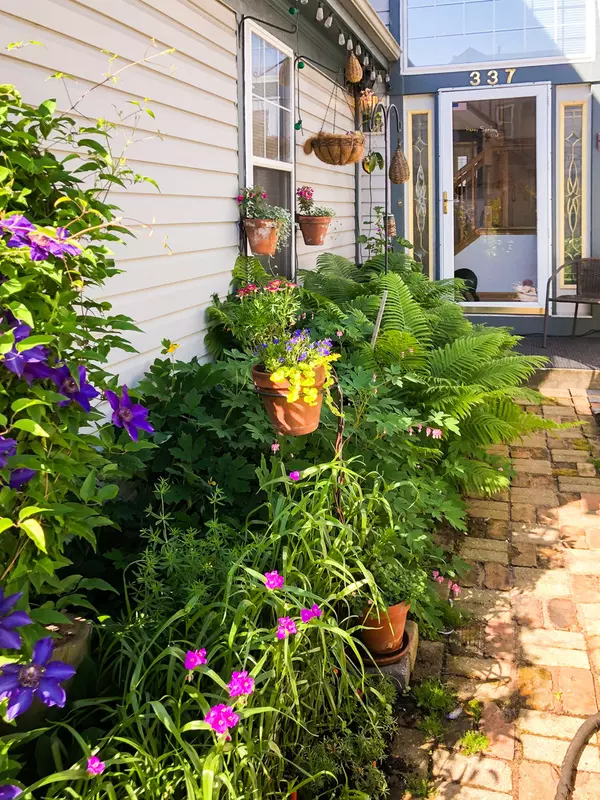 West Chicago, IL 60185,337 KRESSWOOD DR