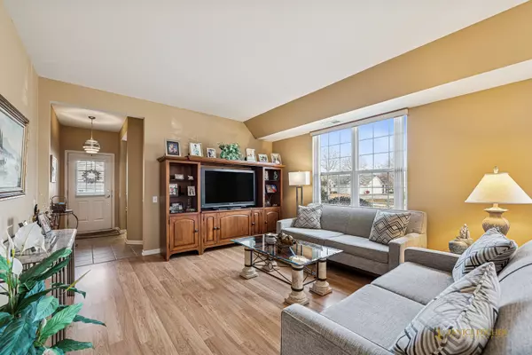 Huntley, IL 60142,13463 Morgan WAY