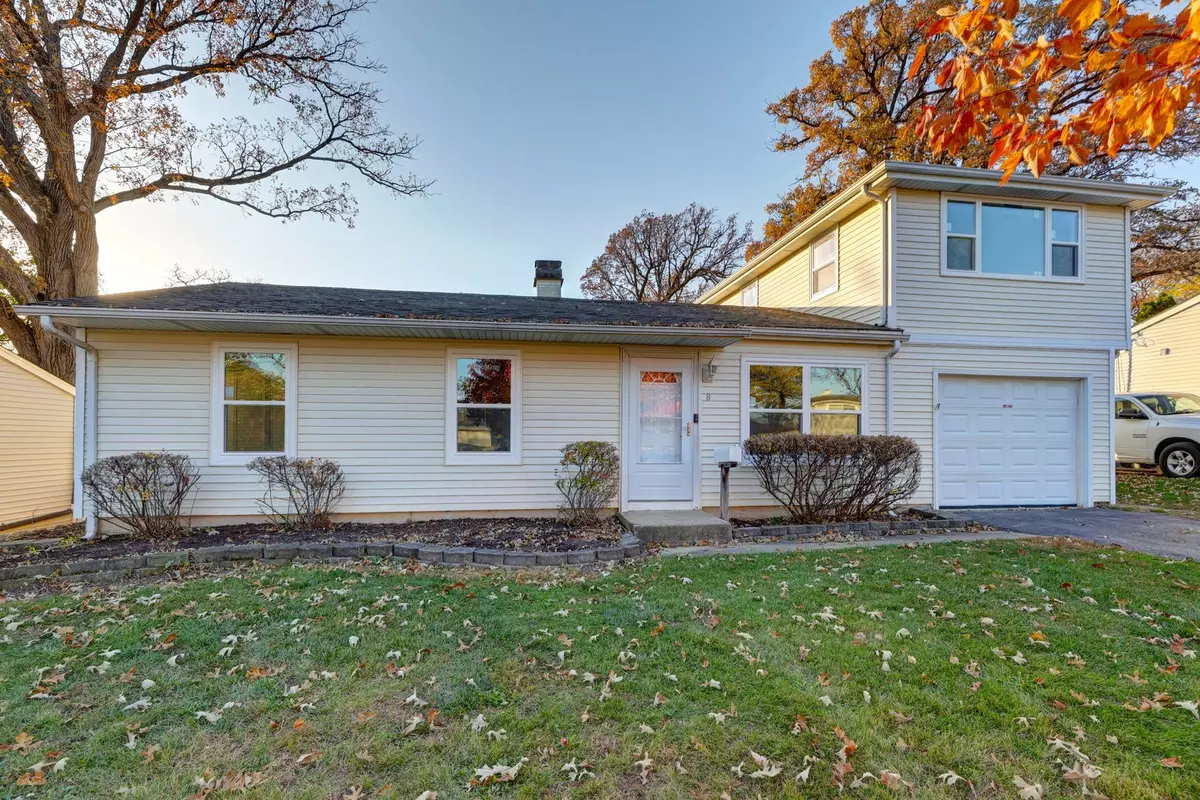 Streamwood, IL 60107,8 Timber TRL