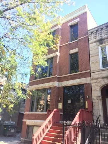 1545 N Claremont AVE #2, Chicago, IL 60622