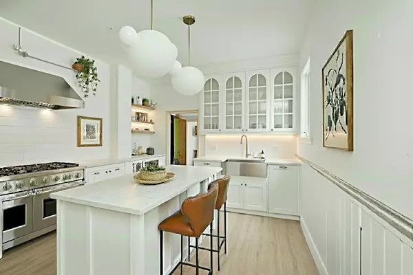 Chicago, IL 60620,7859 S Eggleston AVE