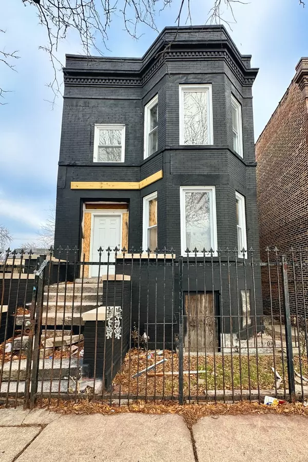 1212 W 51st ST, Chicago, IL 60609