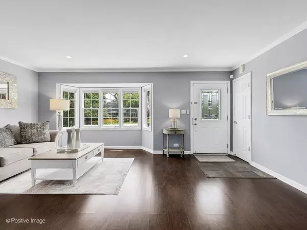 Hinsdale, IL 60521,5524 S Bruner ST