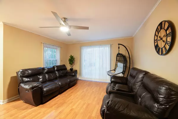 Lincolnwood, IL 60712,6415 N Drake AVE #6415