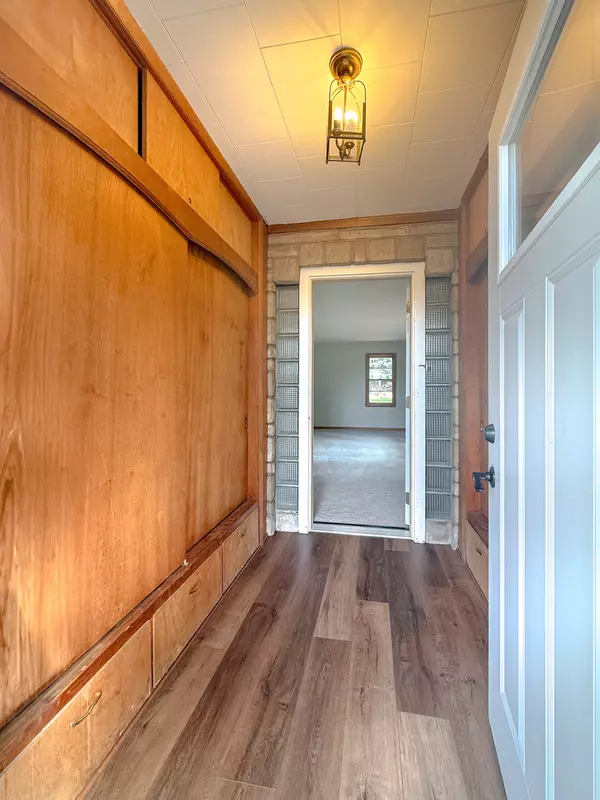 Sycamore, IL 60178,1866 Brickville RD