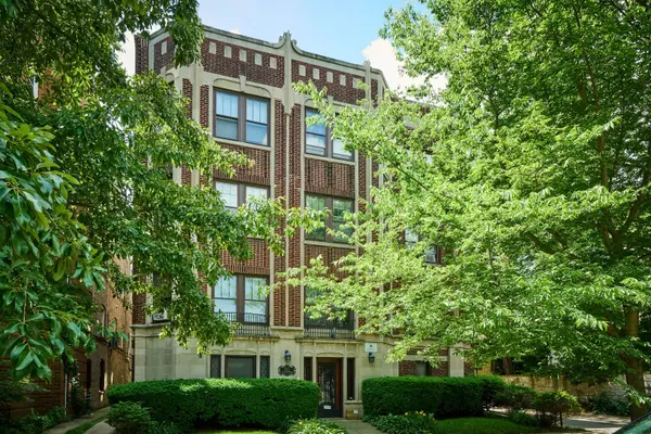 Evanston, IL 60201,1112 Grove ST #2B