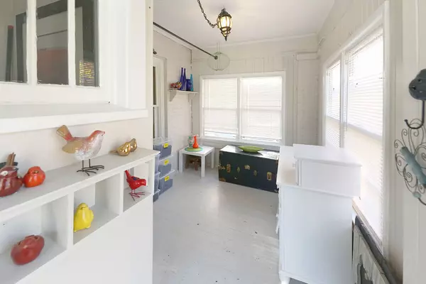 Aurora, IL 60506,149 S Gladstone AVE