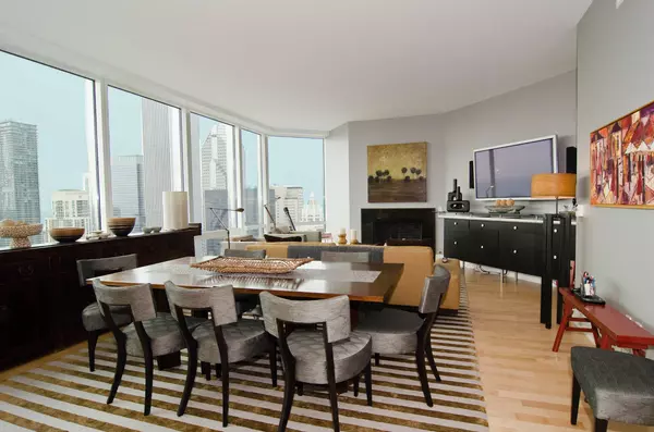 Chicago, IL 60611,401 N Wabash AVE #38K