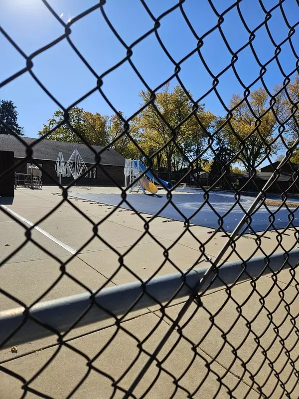 Villa Park, IL 60181,1S156 Radford LN