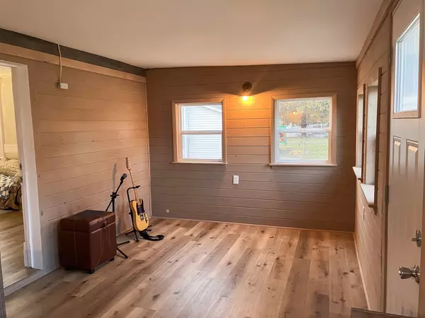 Coleta, IL 61081,203 N Main ST