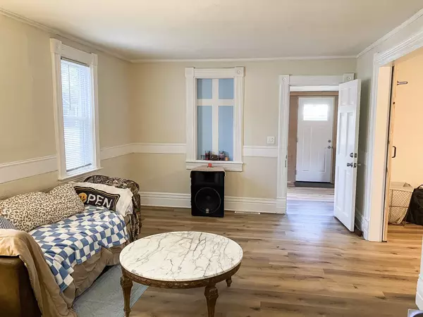 Coleta, IL 61081,203 N Main ST