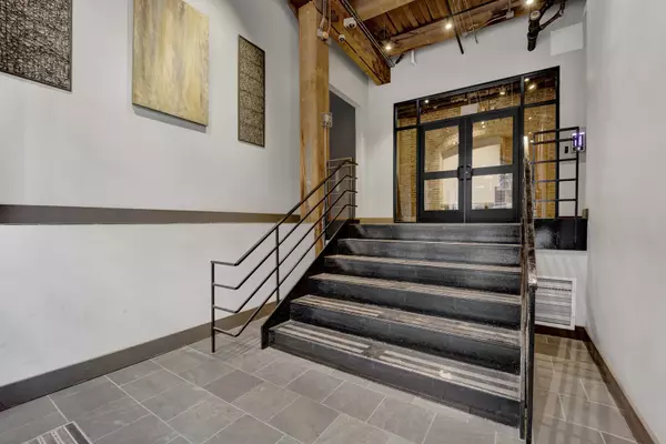 Chicago, IL 60661,625 W Jackson BLVD #506