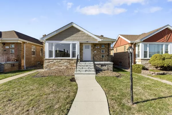 Chicago, IL 60652,8208 S Sacramento AVE