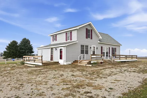 Lee, IL 60530,901 Hermann RD