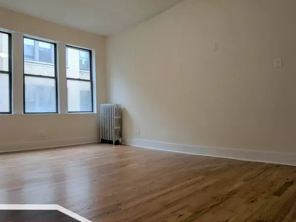 Chicago, IL 60651,1532 N Kedzie AVE #1F