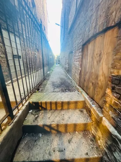 Chicago, IL 60609,834 W Garfield BLVD