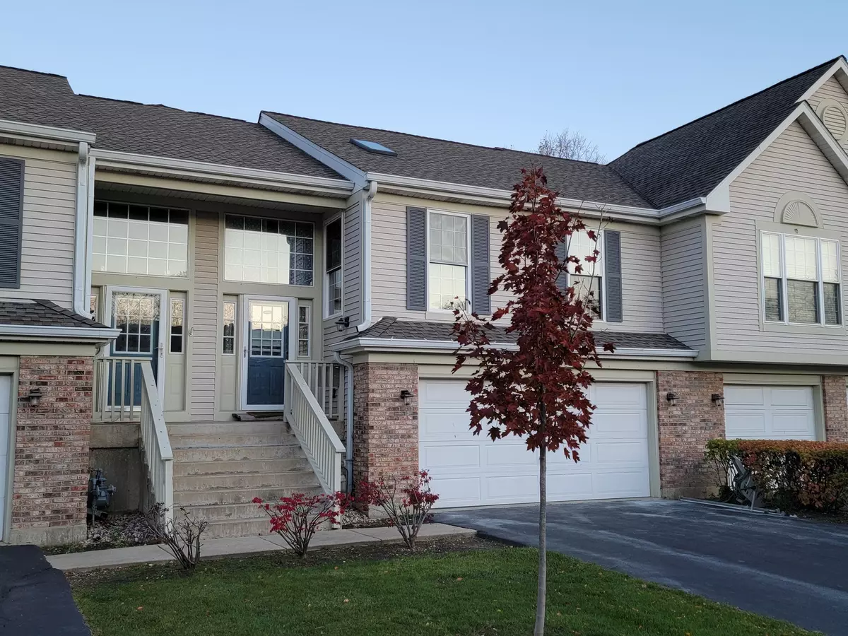 Arlington Heights, IL 60005,2765 S Cedar Glen DR