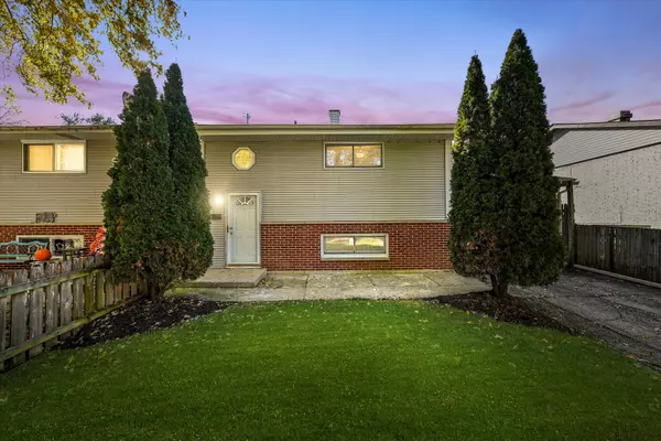 Lockport, IL 60441,1331 Highland AVE