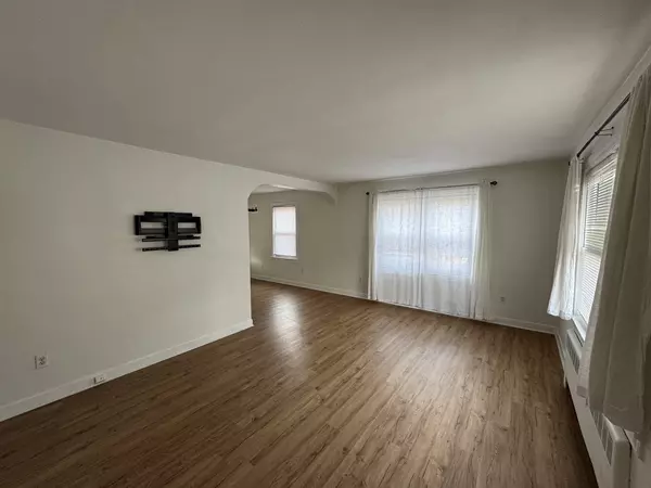 Lockport, IL 60441,1111 S Lincoln ST #1