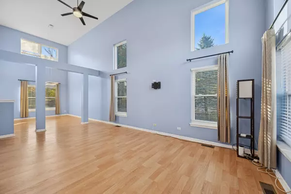 Lake Zurich, IL 60047,870 March ST