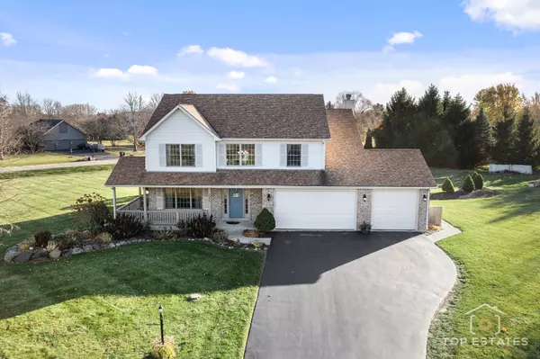 Spring Grove, IL 60081,2303 Fox Bluff LN