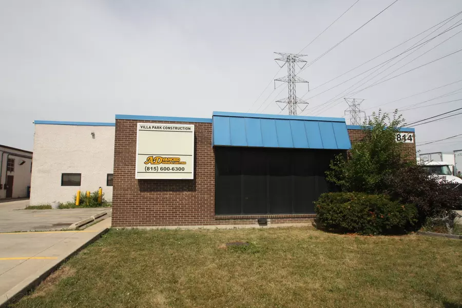 814 S Westwood AVE, Addison, IL 60101