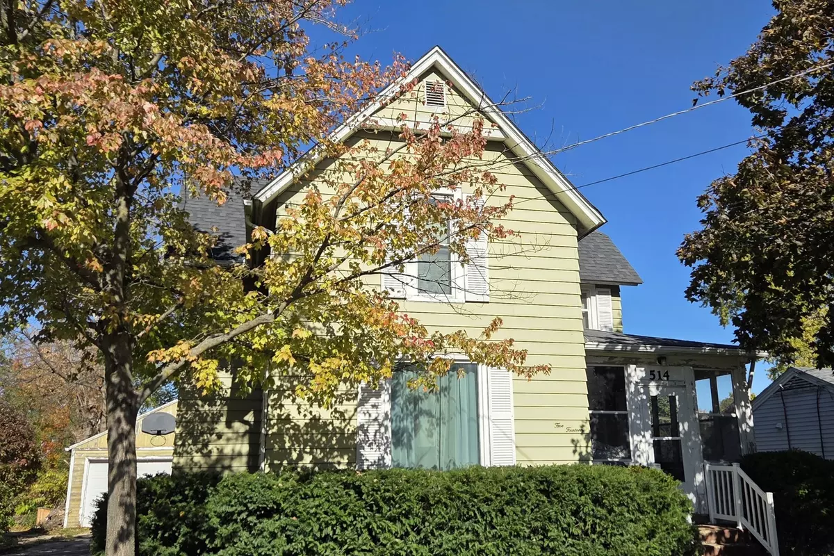 Marengo, IL 60152,514 W Washington ST