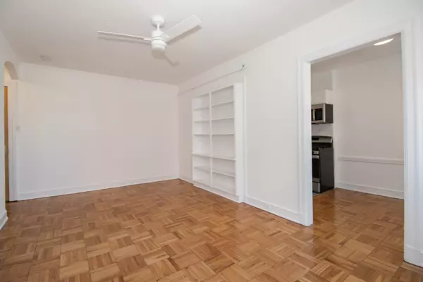 Chicago, IL 60610,1100 N Dearborn ST #803