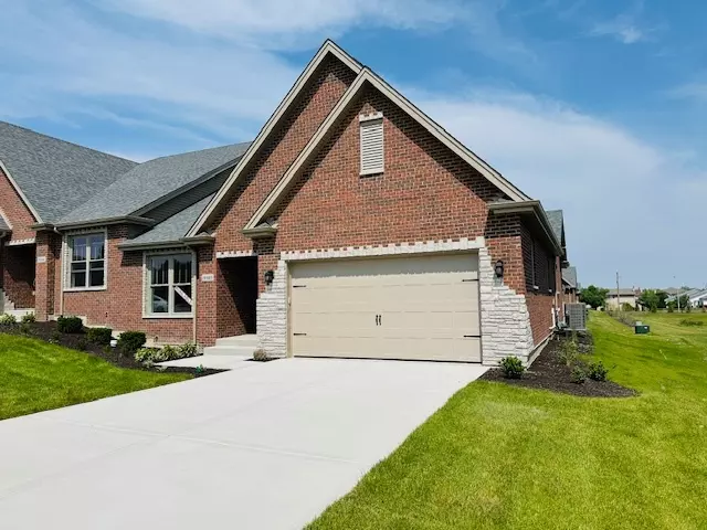 Mokena, IL 60448,19503 FOXFORD LN