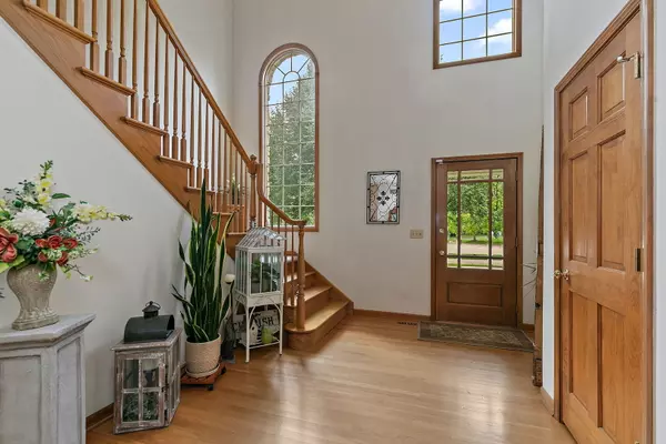 Cary, IL 60013,406 Catkins WAY