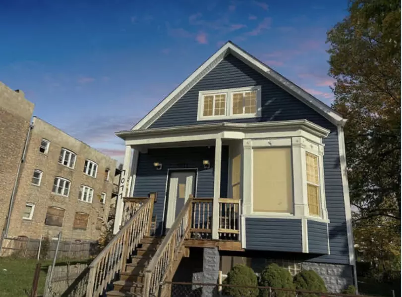 7011 S Aberdeen ST, Chicago, IL 60621