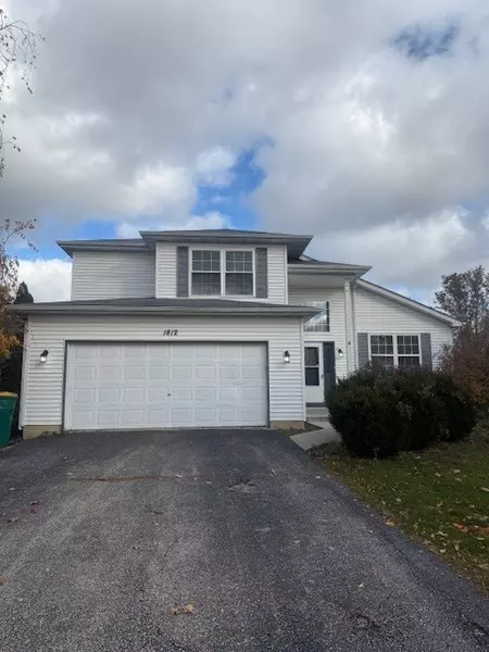 1812 Wake Island DR, Joliet, IL 60435