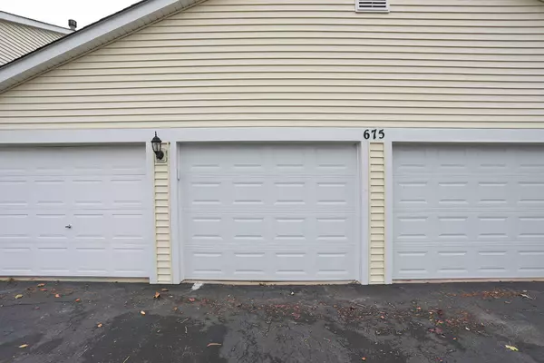 Bartlett, IL 60103,Address not disclosed