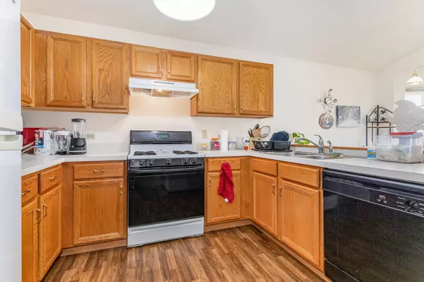 Crest Hill, IL 60403,1804 Willow Circle DR #1804