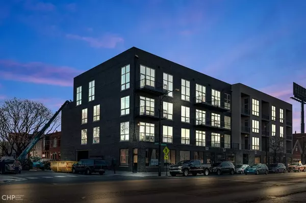 2443 N Western AVE #204, Chicago, IL 60647